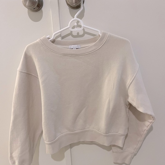 size medium cream cropped crewneck! - Picture 2 of 3